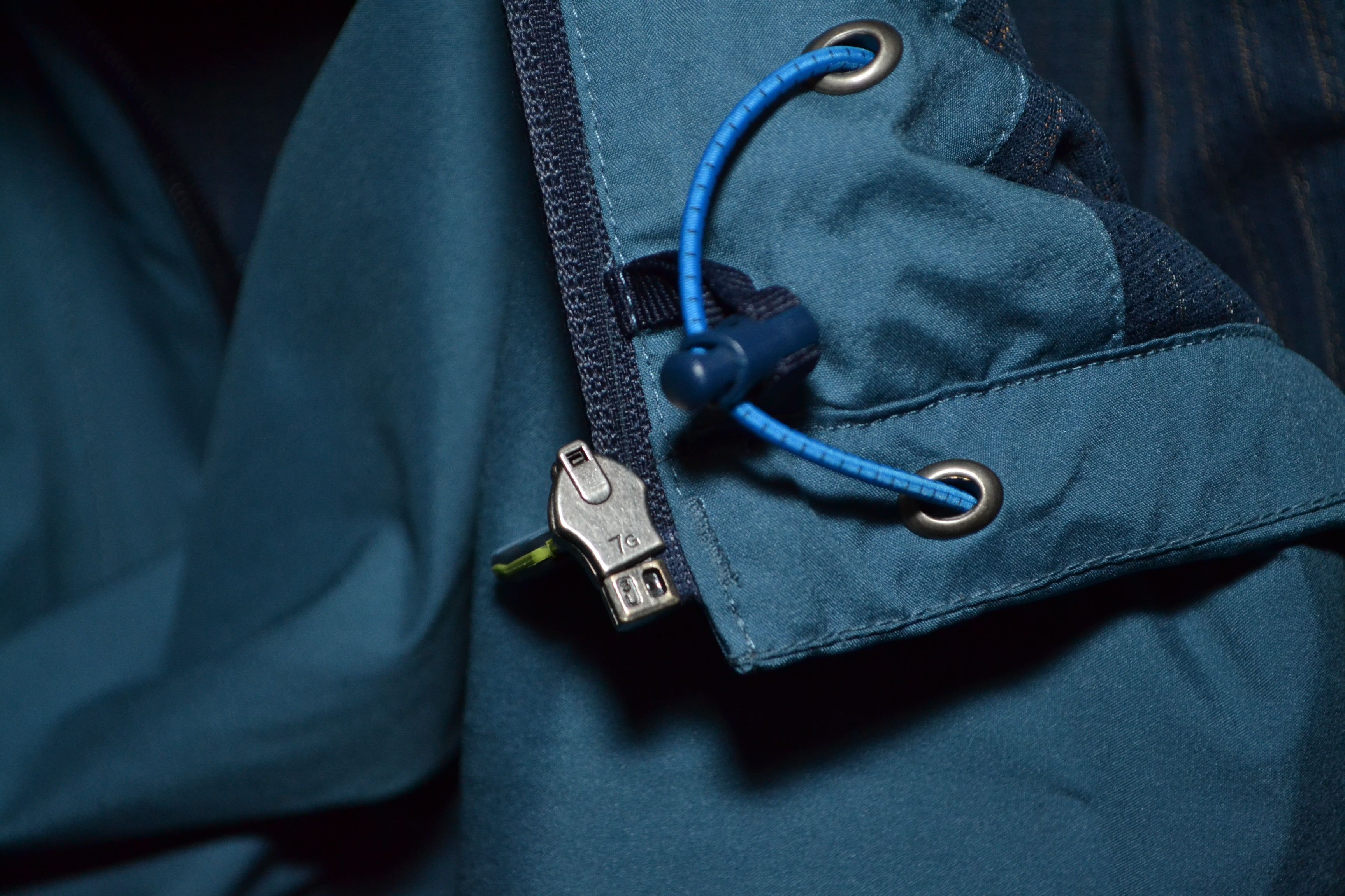 Lululemon Lululemon Sport Running Jacket size L Blue Reflective Nylon Size US L / EU 52-54 / 3 - 15 Thumbnail