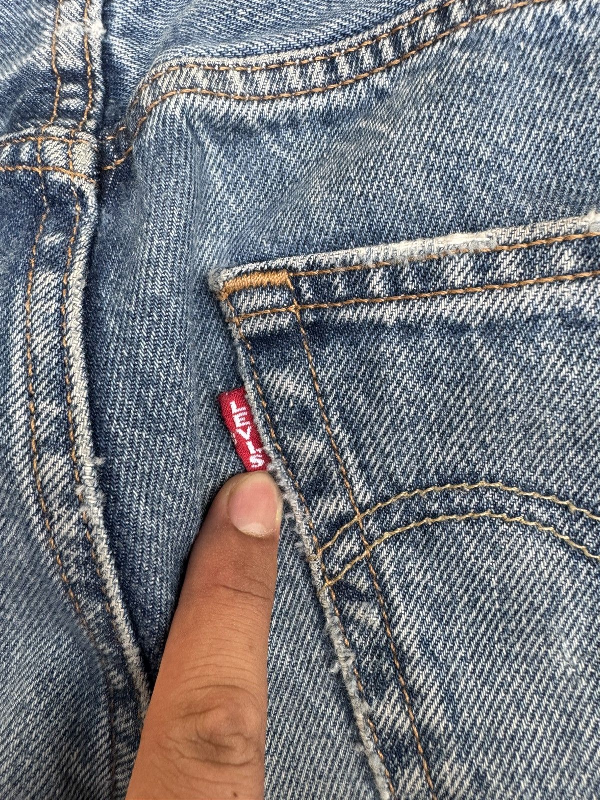 Levi's × Vintage Levis 501 Big E 4 button denim jeans Size US 32 / EU 48 - 9 Thumbnail
