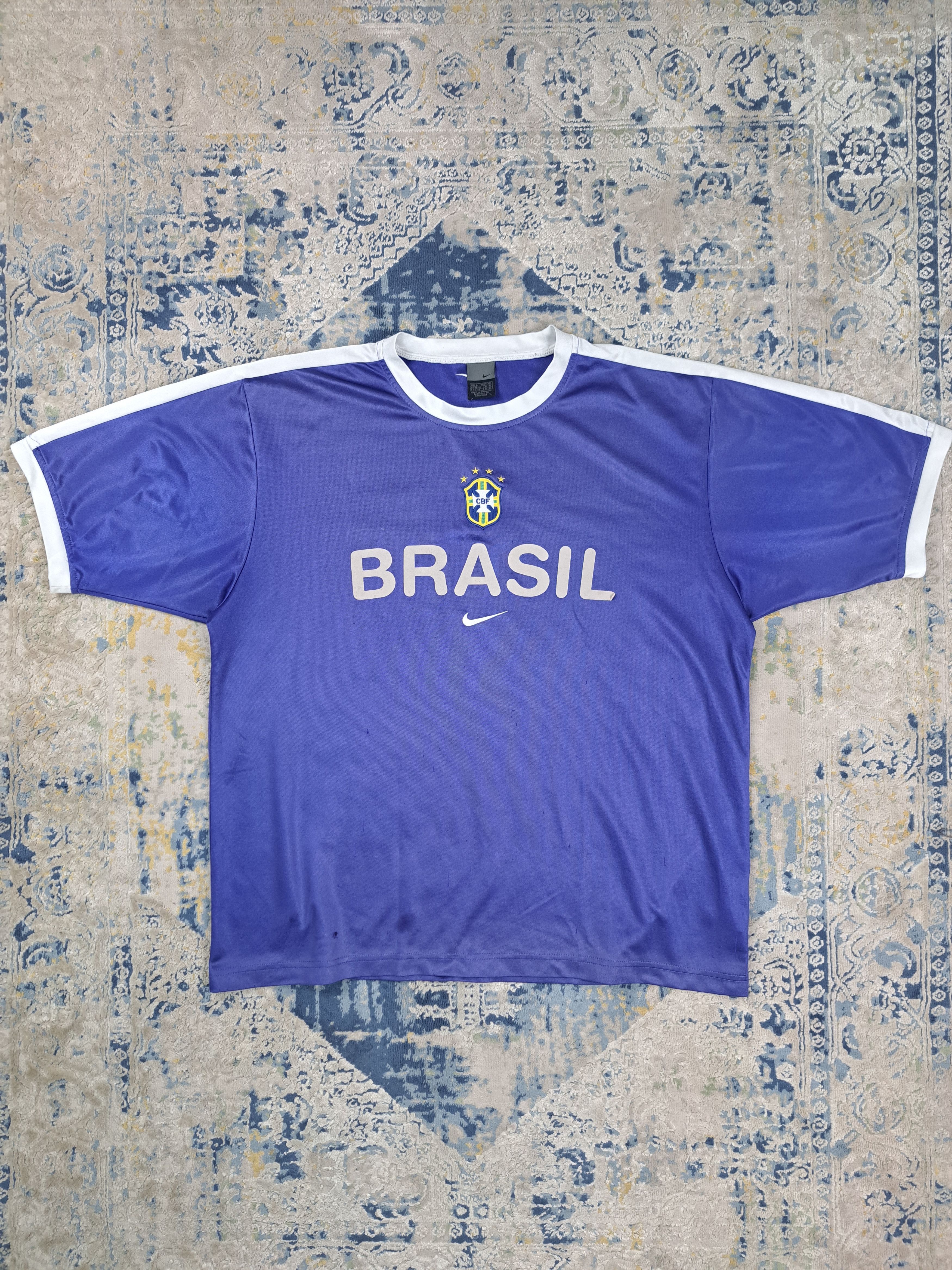 Nike Vintage 00s Nike x Brazil Center Swoosh Tee y2k Blokecore Size US L / EU 52-54 / 3 - 1 Thumbnail
