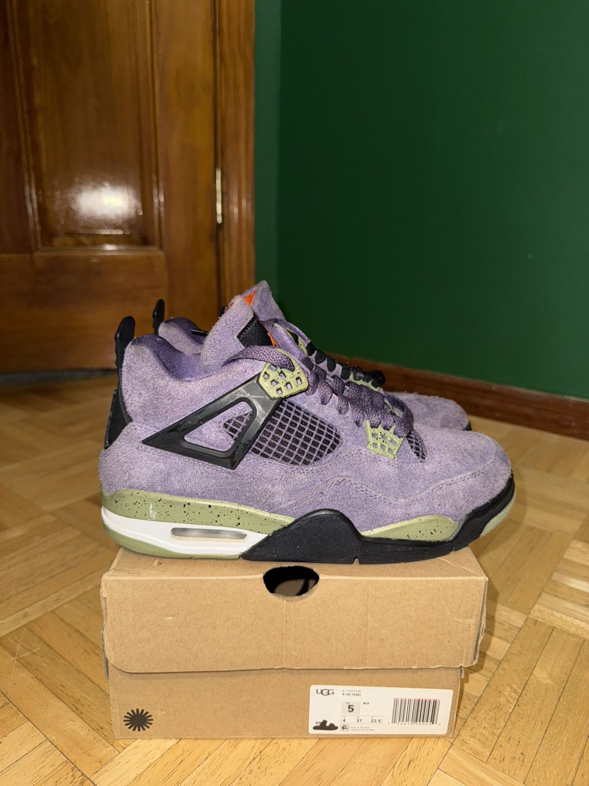 Jordan Brand Women’s Air Jordan 4 “Canyon Purple” Size US 7.5 / IT 37.5 - 1 Thumbnail