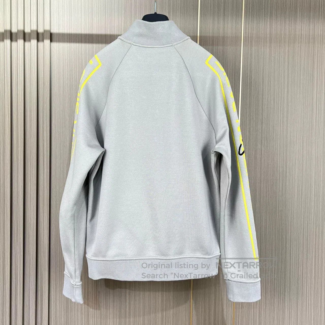 Louis Vuitton louis vuitton gray half. Size US M / EU 48-50 / 2 - 2 Thumbnail