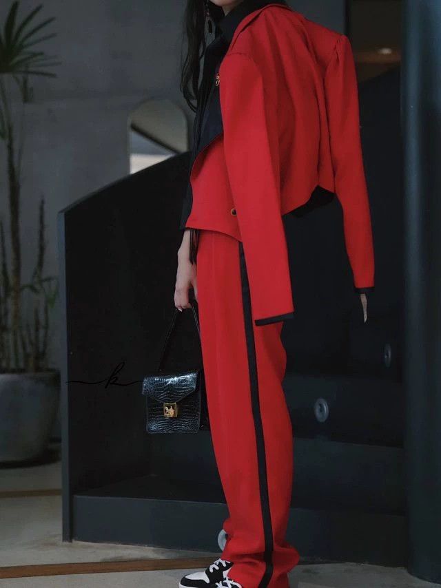 Emanuel Ungaro Ungaro Parallele Paris Red Black Wool Glass Button Suit Size S / US 4 / IT 40 - 3 Thumbnail