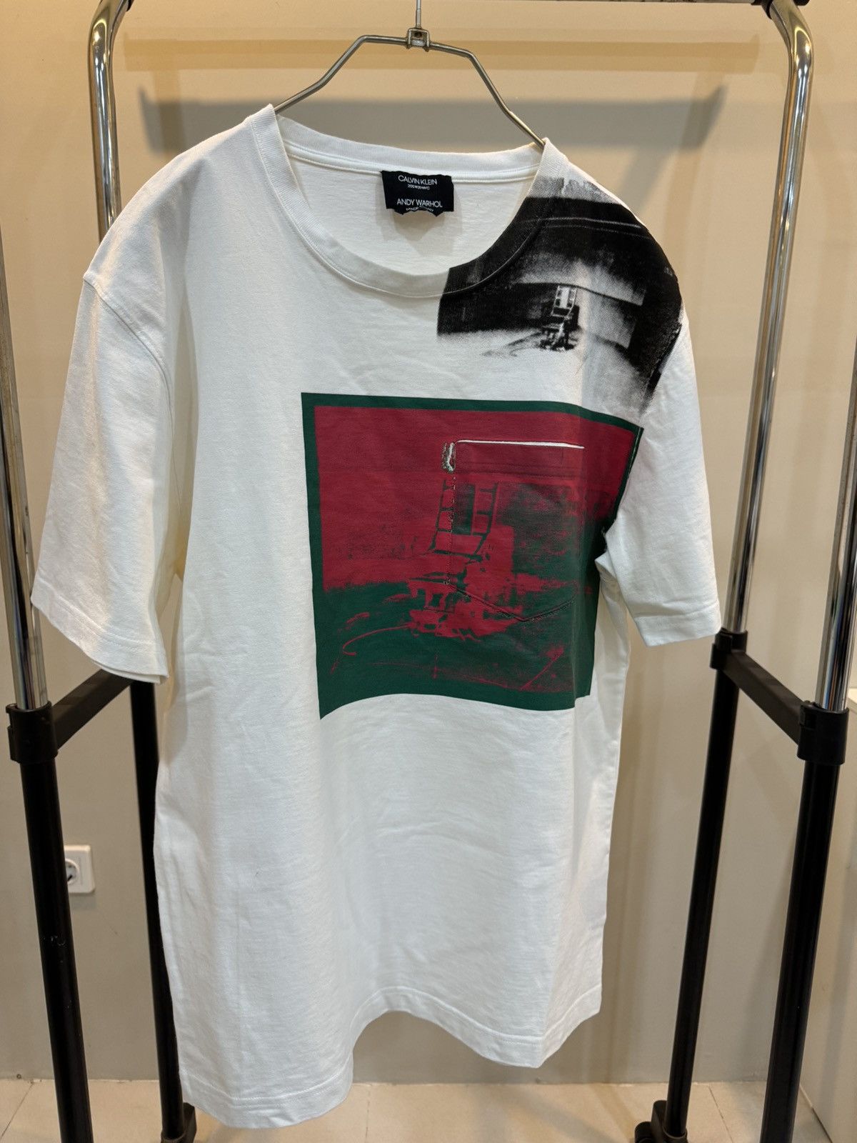 Calvin Klein 205W39NYC Andy Warhol Electric Chair Print Tshirt Size US L / EU 52-54 / 3 - 1 Thumbnail