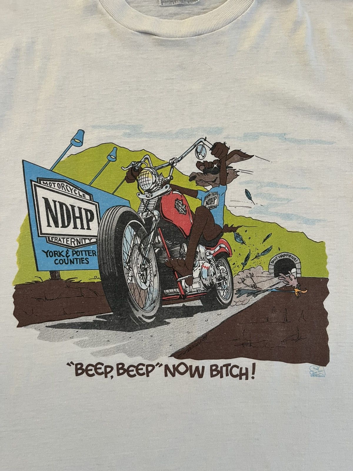 Other Vintage NDHP Motorcycle Club Wile E Coyote Tee Size US L / EU 52-54 / 3 - 4 Thumbnail