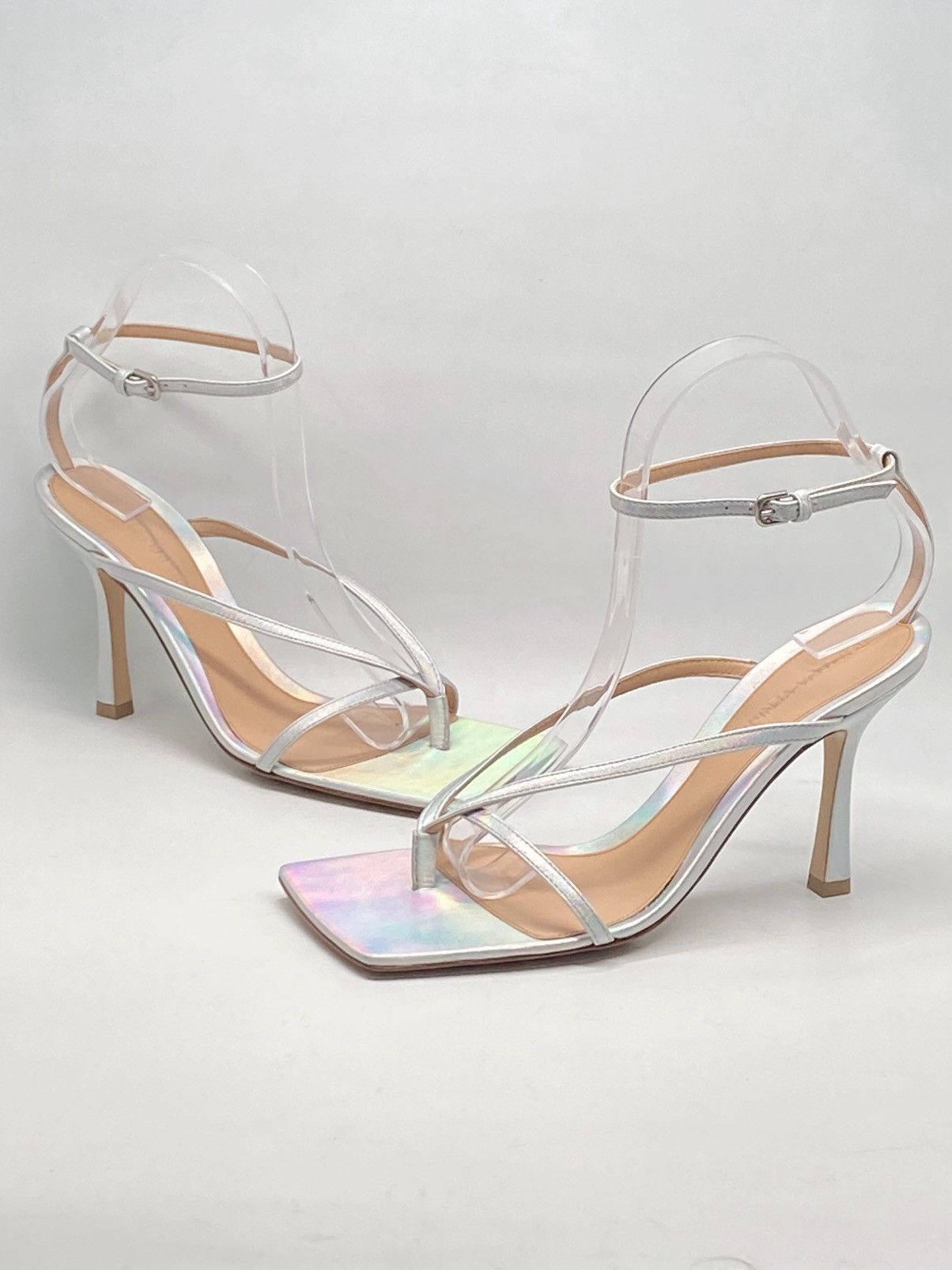 Bottega Veneta Bottega Veneta Leather Strappy Thong Sandals size 37.5 Size US 7.5 / IT 37.5 - 8 Thumbnail