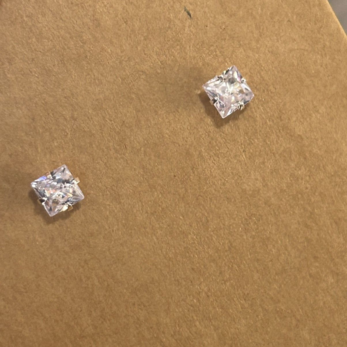 Jewelry Square cut prong set clear cubic zirconia stud earrings Size ONE SIZE - 5 Thumbnail