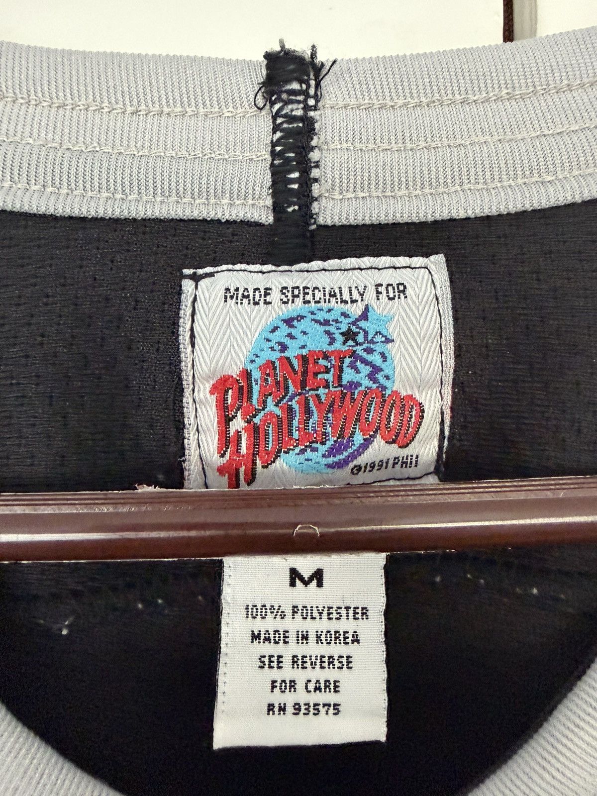 Planet Hollywood PLANET HOLLYWOOD CHICAGO HOCKEY JERSEY 1991 VINTAGE 90S NHL Size US M / EU 48-50 / 2 - 4 Thumbnail