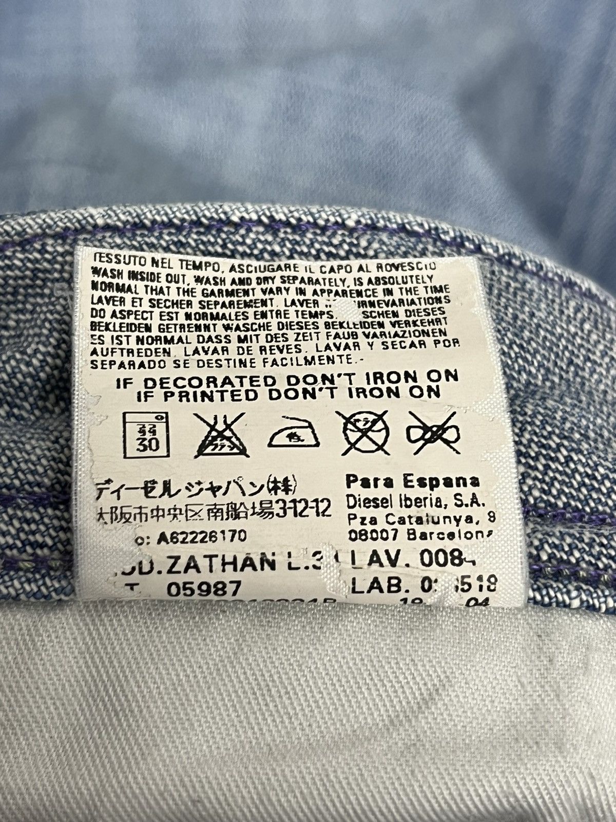 Diesel RARE💥Vintage DIESEL ZATHAN FLARE Distressed Clawmark Denim Size US 32 / EU 48 - 13 Thumbnail