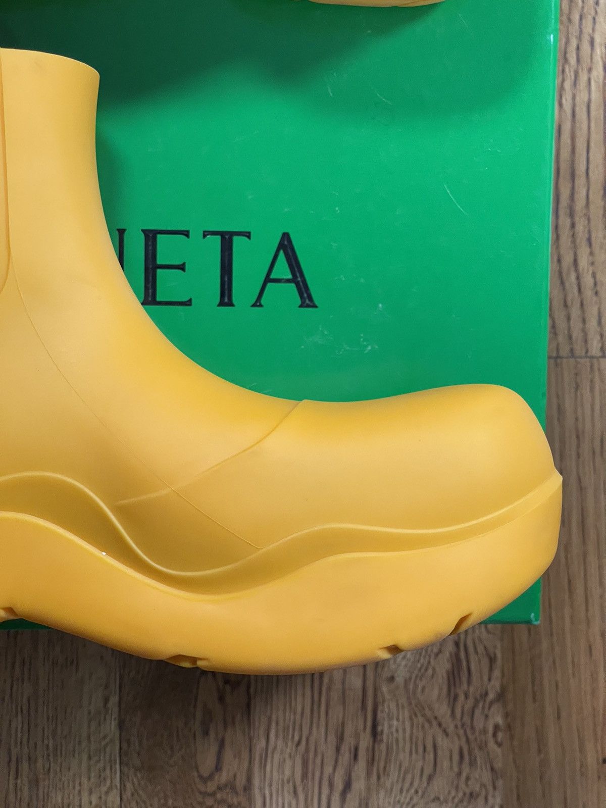 Bottega Veneta Womens Bottega Veneta Tangerine Matt Rubber Puddle Boots 39 Size US 9 / IT 39 - 11 Thumbnail