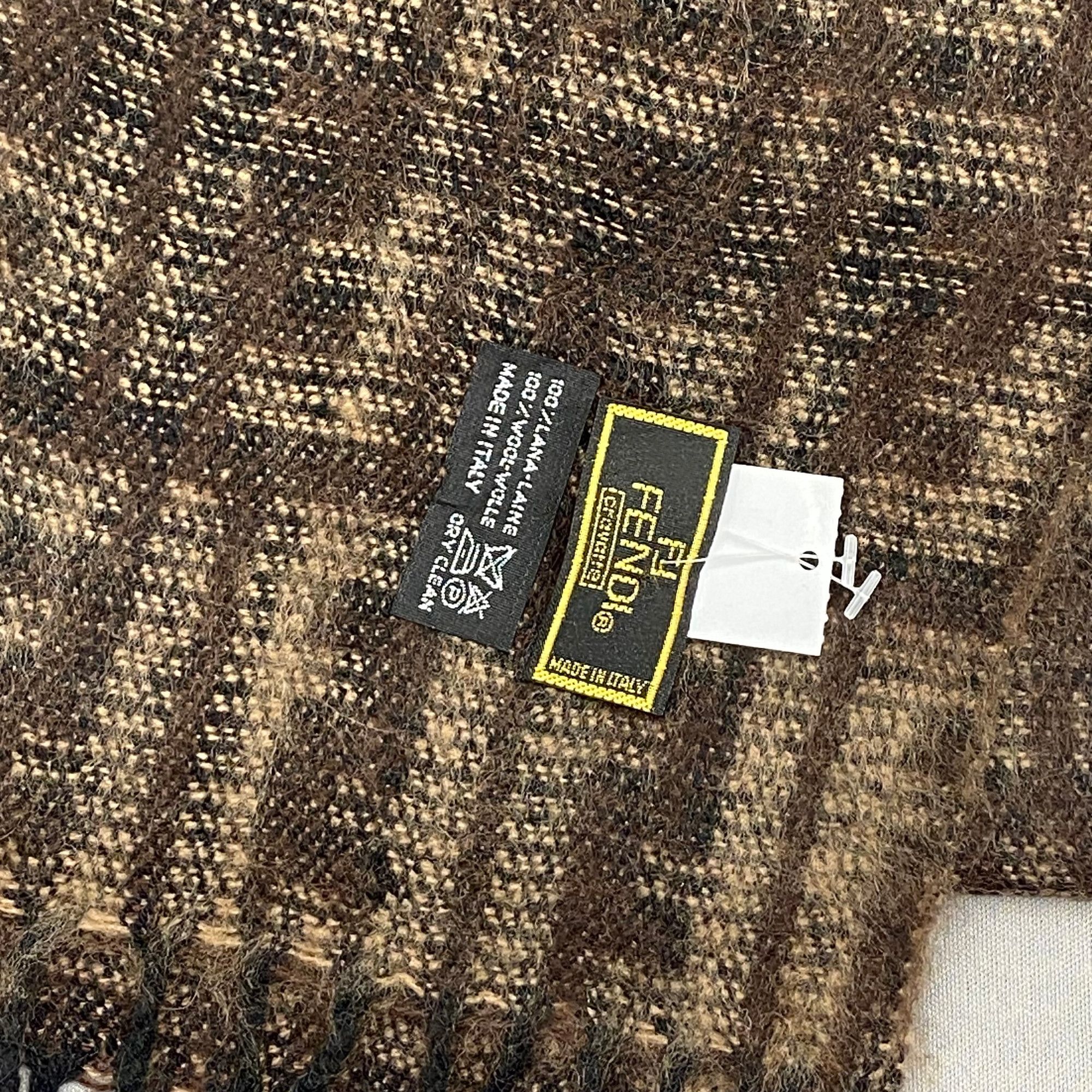 Japanese Brand Vintage Fendi Scarf Muffler Wool FF Monogram Winter Scarves Size ONE SIZE - 4 Thumbnail