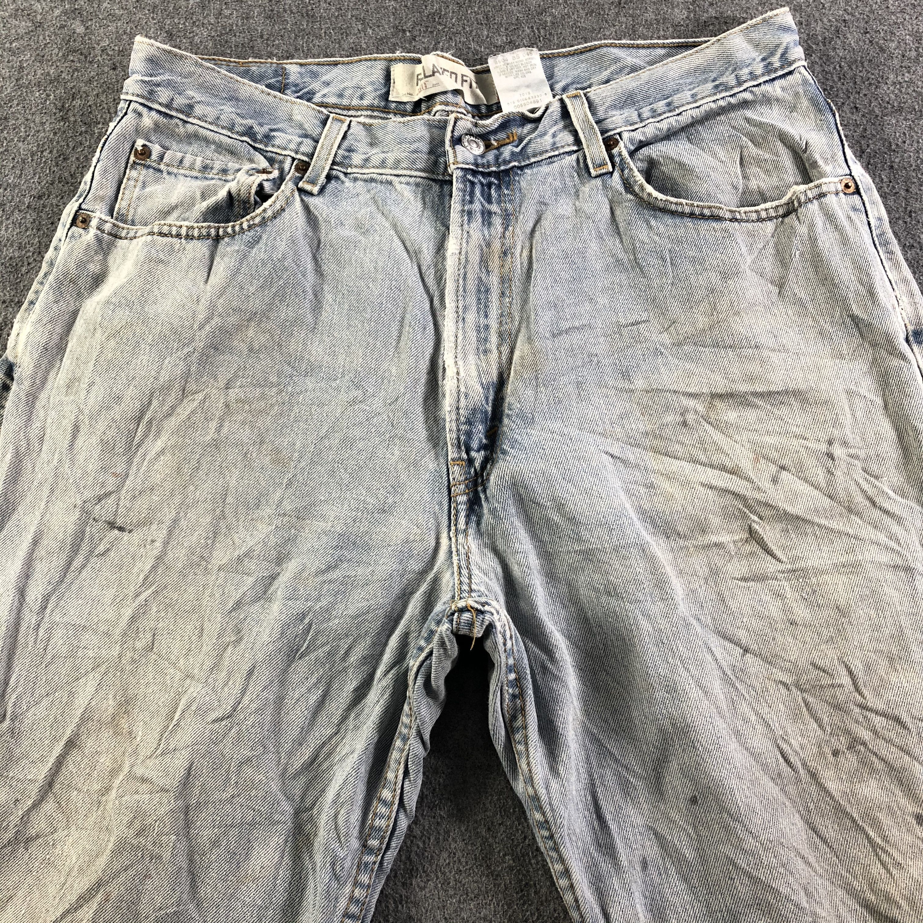 Levi's Vintage Light Wash Levis 550 Jeans-J3290 Size US 35 - 3 Thumbnail