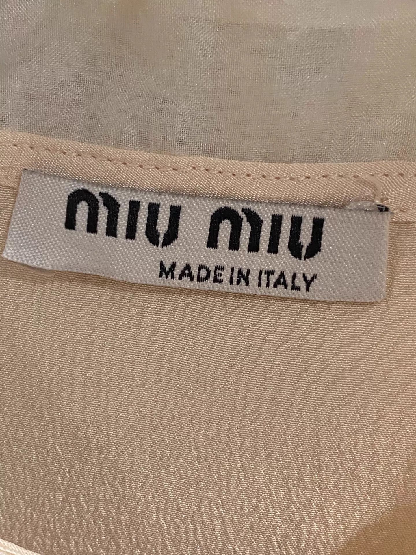 Miu Miu MIU MIU 38 Shirt - Breathable Summer, Structured Collar Size XS / US 0-2 / IT 36-38 - 3 Thumbnail