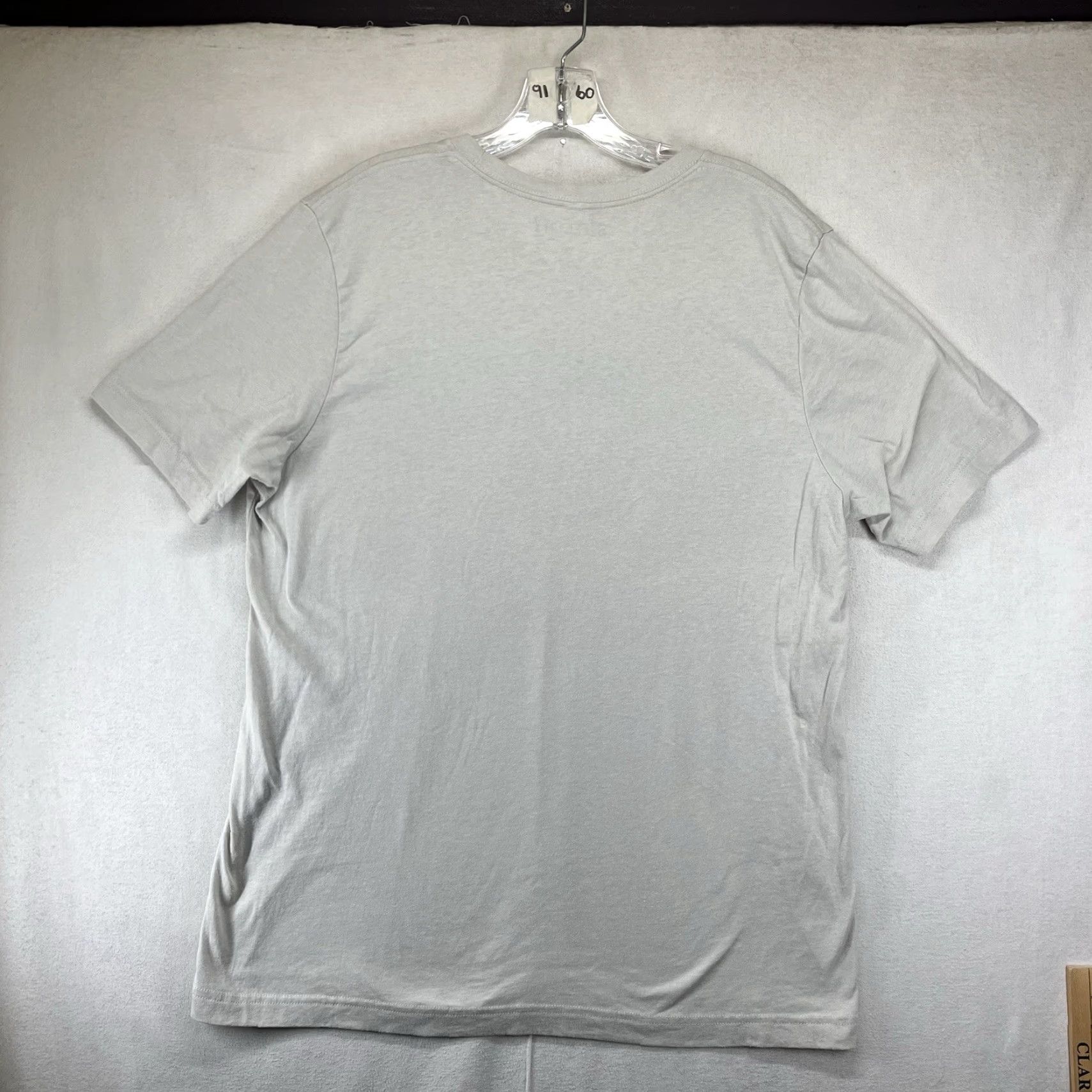 Vintage Mens XL Light Gray Skull Cowgirl Western T Shirt Misfits Horror Art Sketch Retro Graphic Print Size US XL / EU 56 / 4 - 2 Thumbnail