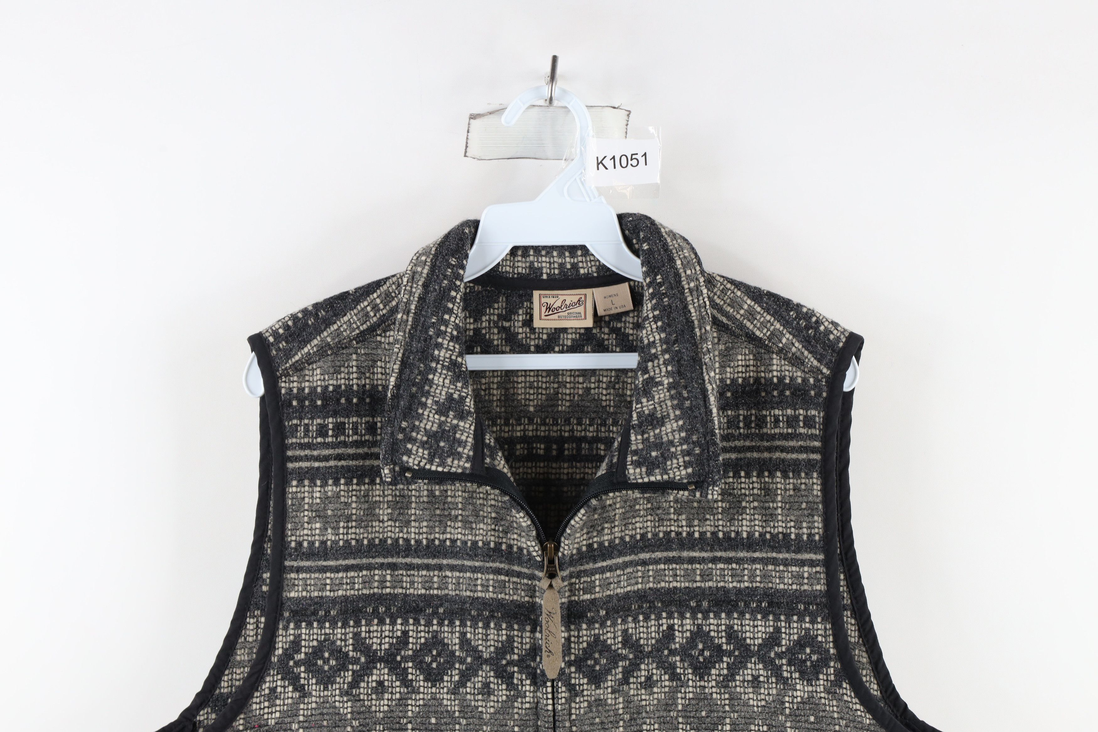Vintage × Woolrich Woolen Mills Vintage 90s Woolrich Wool Blanket Full Zip Vest Jacket USA Size L / US 10 / IT 46 - 2 Thumbnail
