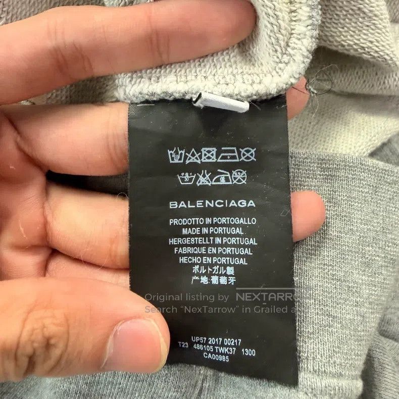 Balenciaga Balenciaga Letter hoodie Size US S / EU 44-46 / 1 - 6 Thumbnail