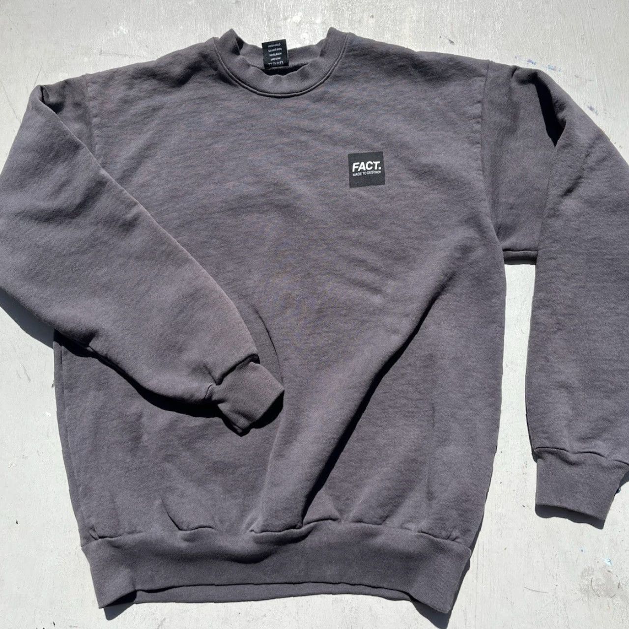 Vintage FACT Men's Sweatshirt Gray Spell-Out M Streetwear Distress Heavy Modern Destroy Shirt Size US M / EU 48-50 / 2 - 6 Thumbnail