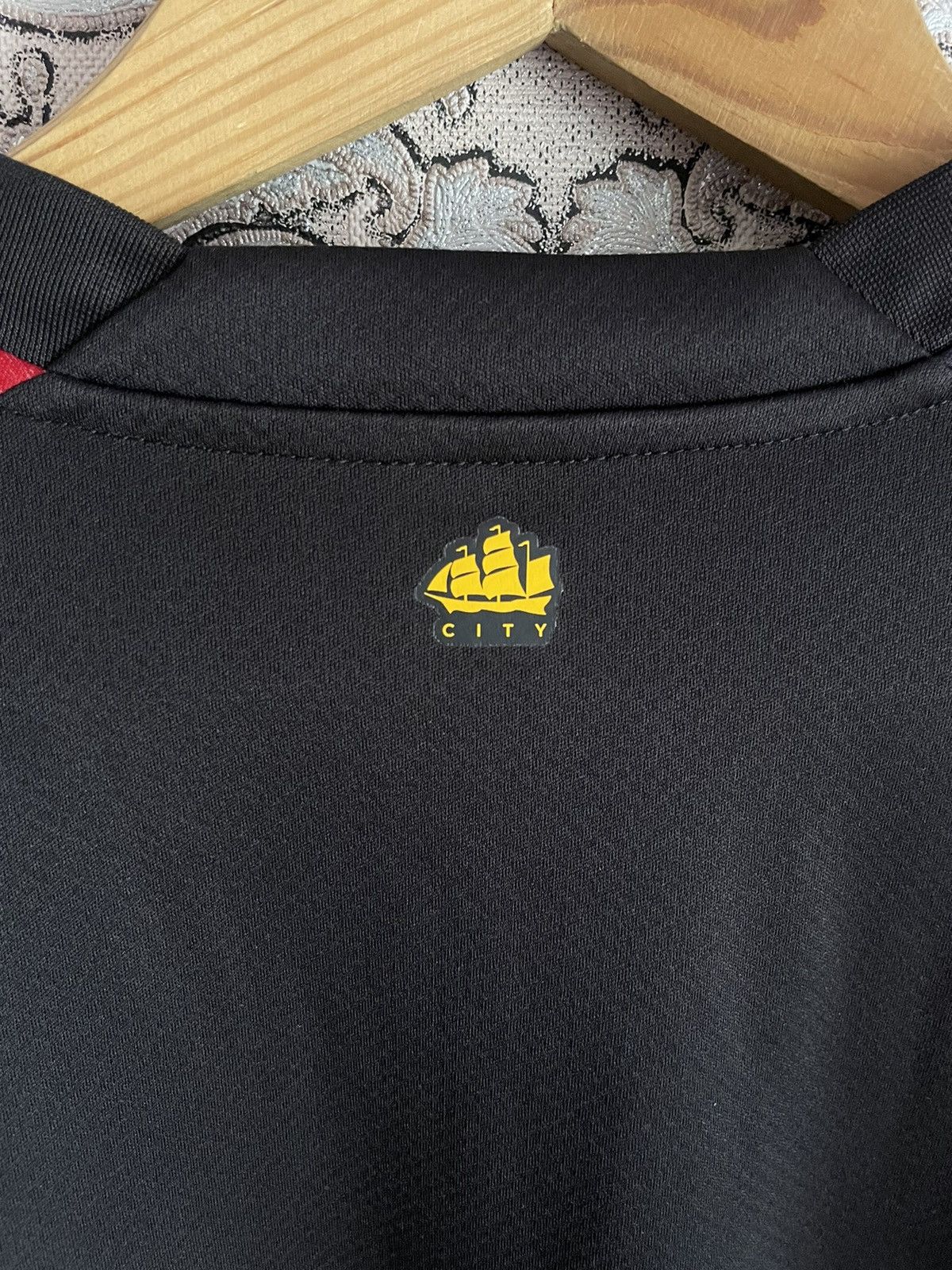 Puma Manchester City 2022 2023 Away Football Jersey Soccer Shirt Size US XL / EU 56 / 4 - 7 Thumbnail
