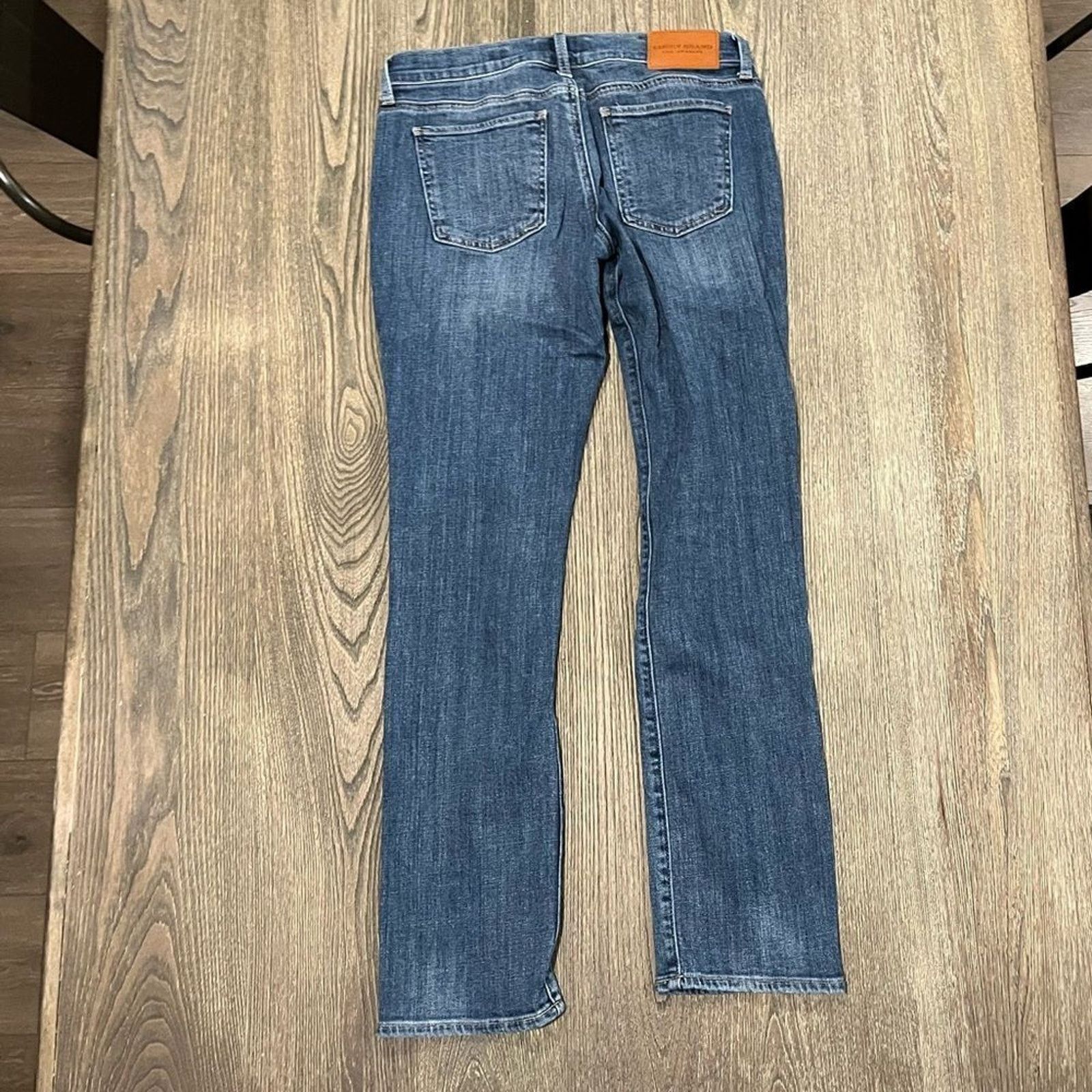Lucky Brand Lucky Brand Mid-Rise Straight Sweet Jeans Relaxed Fit Size 27" / US 4 / IT 40 - 9 Thumbnail