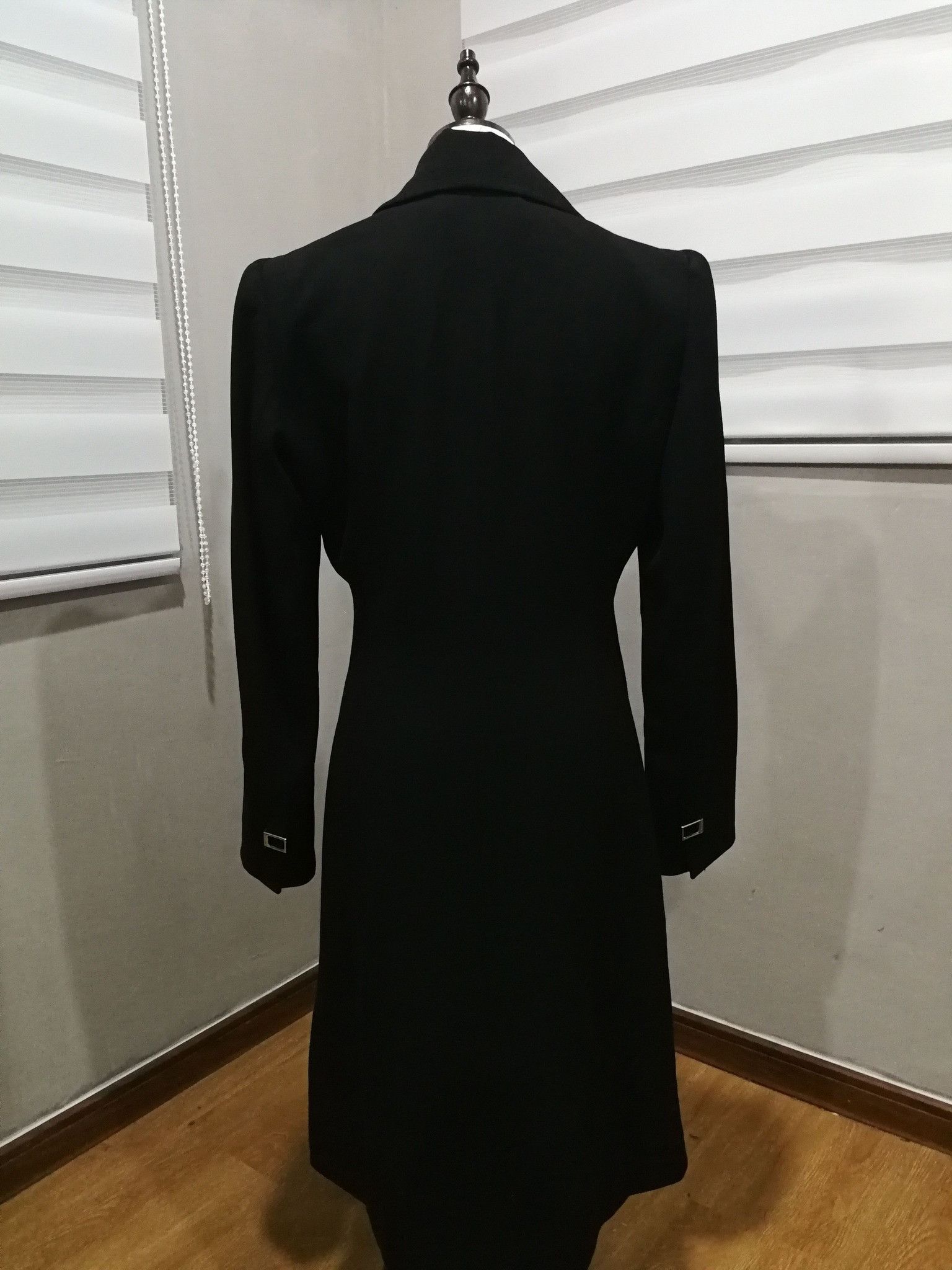 Jean-Louis Scherrer JEAN LOUIS SCHERRER BOUTIQUE WOMAN TRENCH JACKET S 1836 Size M / US 6-8 / IT 42-44 - 2 Thumbnail