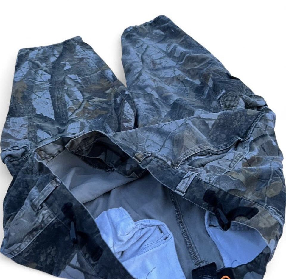 Realtree Vintage Outfitters Ridge "Realtree Hardwood Camo Cargo Pants Size US 40 / EU 56 - 4 Thumbnail