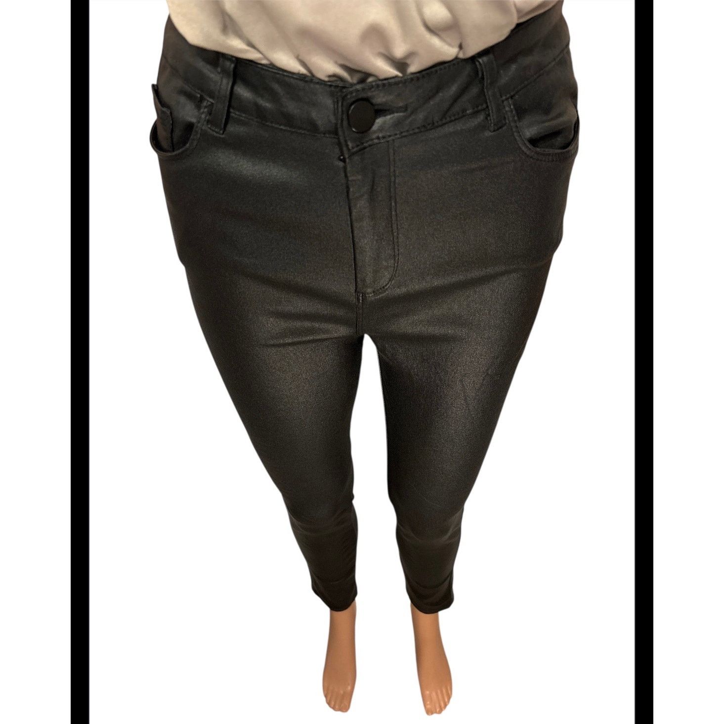 The Unbranded Brand Apperloth PU Leather Skinny Pants Size Medium Size 30" / US 8 / IT 44 - 3 Thumbnail