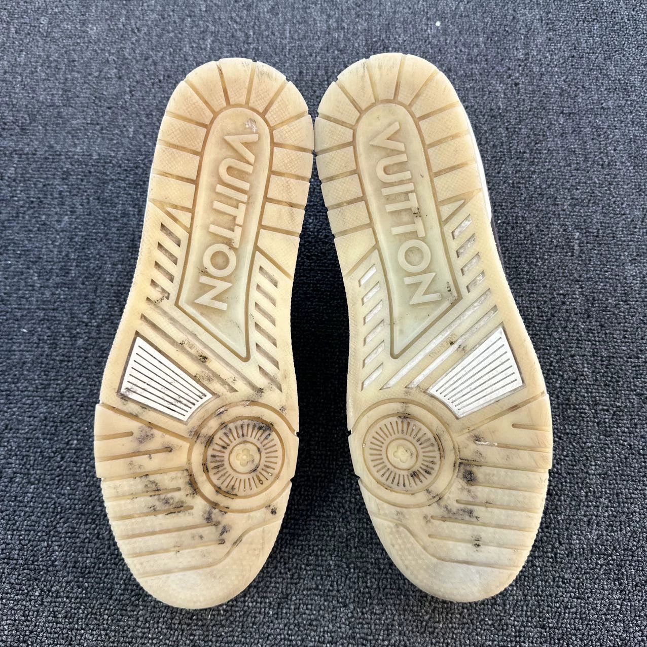 Louis Vuitton Louis Vuitton 95 New 43 EU Size US 10 / EU 43 - 8 Thumbnail