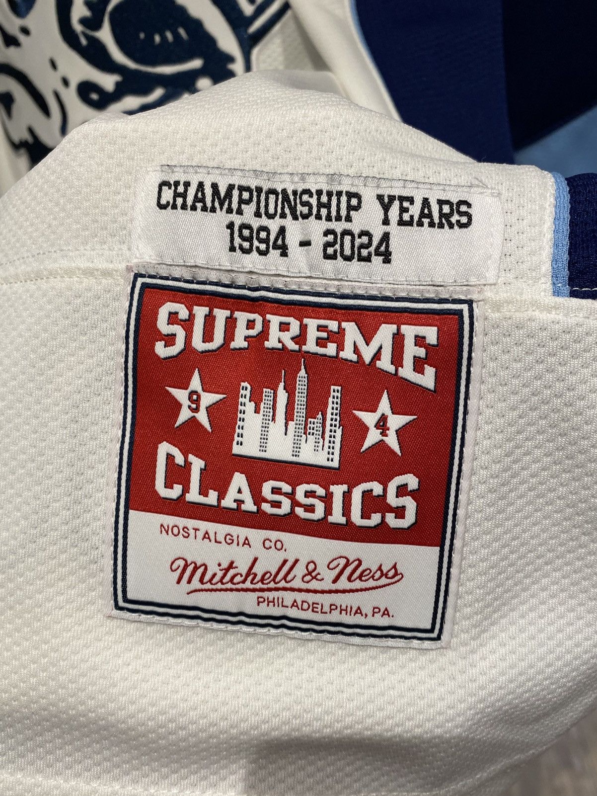 Mitchell & Ness × NCAA × Supreme Supreme x Mitchell & Ness UNC Hockey jersey Size US L / EU 52-54 / 3 - 3 Thumbnail