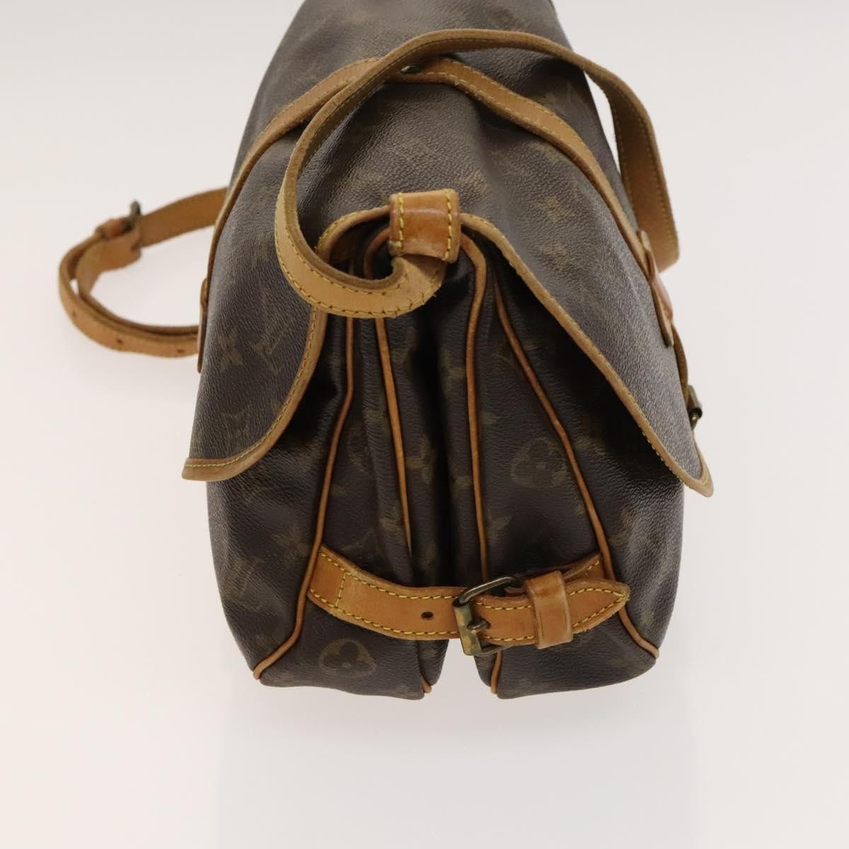 Louis Vuitton LOUIS VUITTON Monogram Saumur 30 Shoulder Bag M42256 Size ONE SIZE - 4 Thumbnail