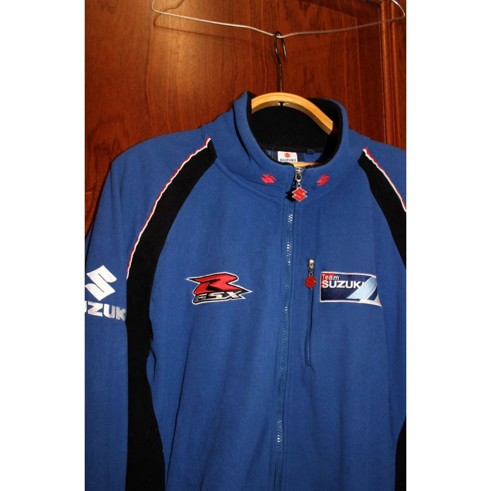 Vintage Vintage Suzuki Team GSX-R Official Fleece Full Zip Jacket Men XL Blue - Motor Sport, 2000s, GSX-R, Team, Fleece, Zip Jacket, Mens Size US XL / EU 56 / 4 - 2 Thumbnail