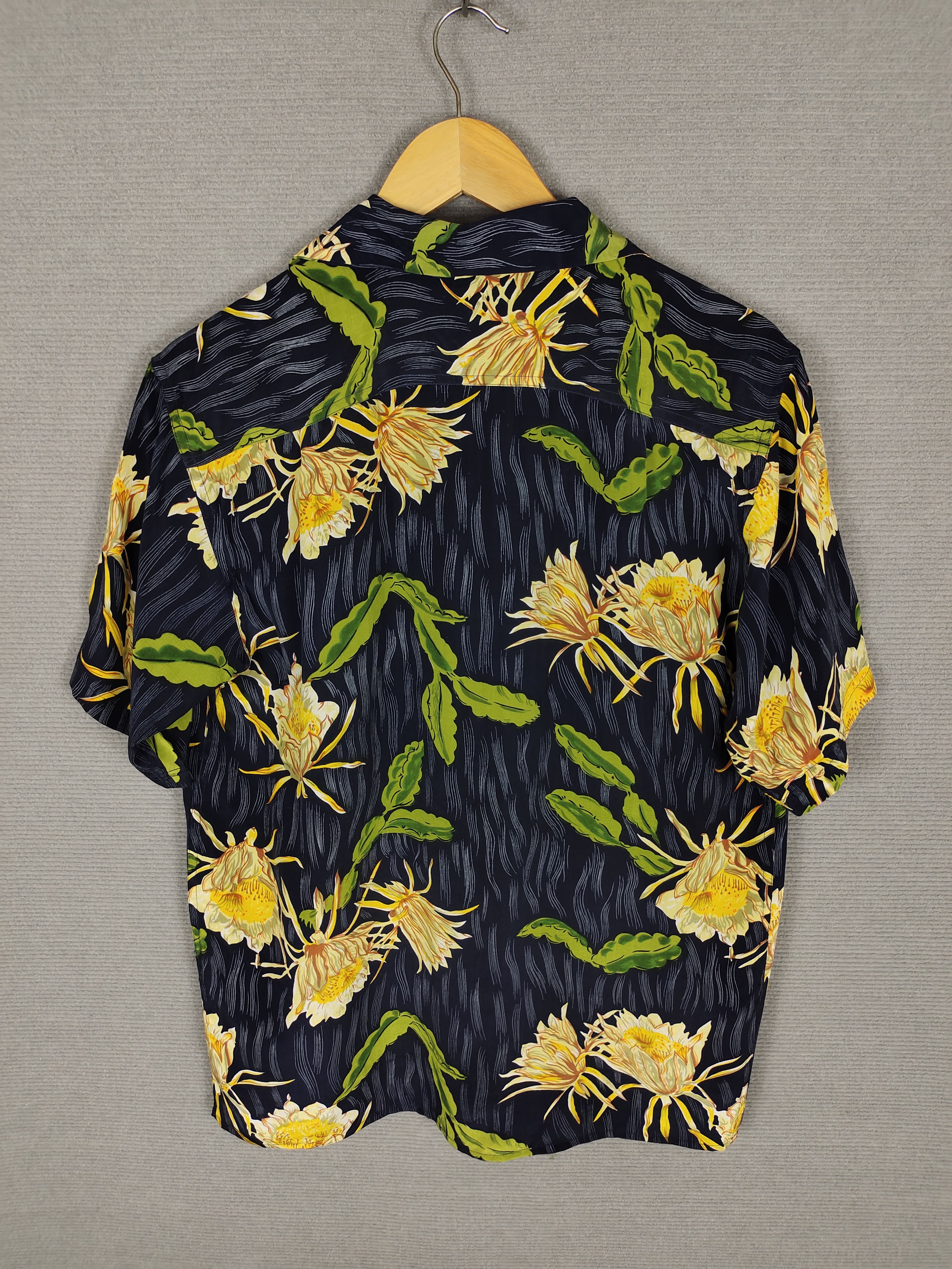 Vintage Vintage Avanti Flower Printed Silk Hawaiian Shirt Size US S / EU 44-46 / 1 - 8 Thumbnail