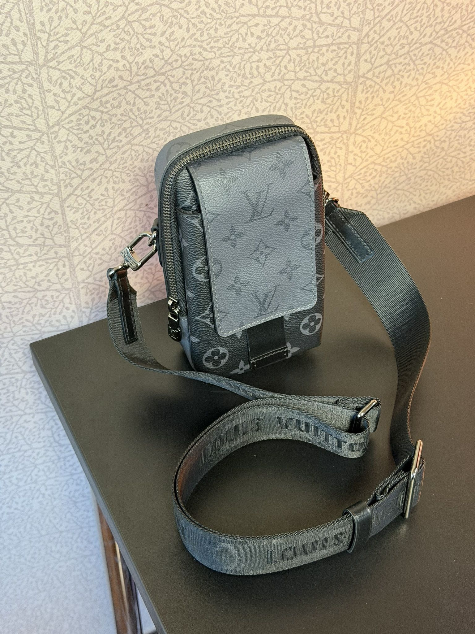 Louis Vuitton LOUIS VUITTON Phone Pouch NM – Monogram Eclipse M81321 Size ONE SIZE - 8 Thumbnail