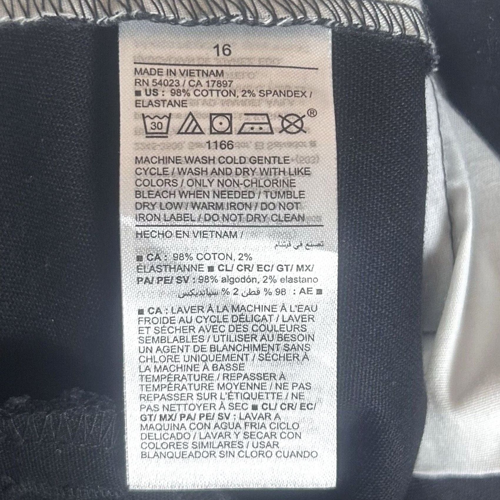 Old Navy Old Navy Black Plus Size 16 Flare Stretch Pants Womens NWT Size 38" / US 16 / IT 52 - 5 Thumbnail