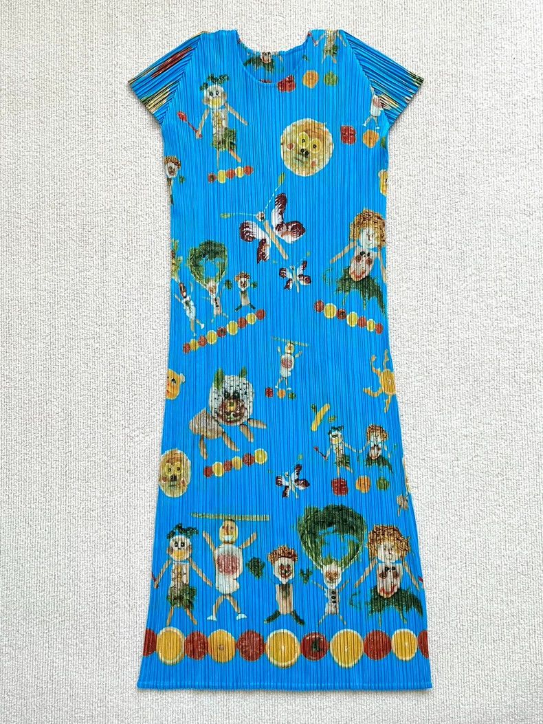 Issey Miyake Issey Miyake Blue main line picnic vegetable fun dress Size XS / US 0-2 / IT 36-38 - 1 Thumbnail