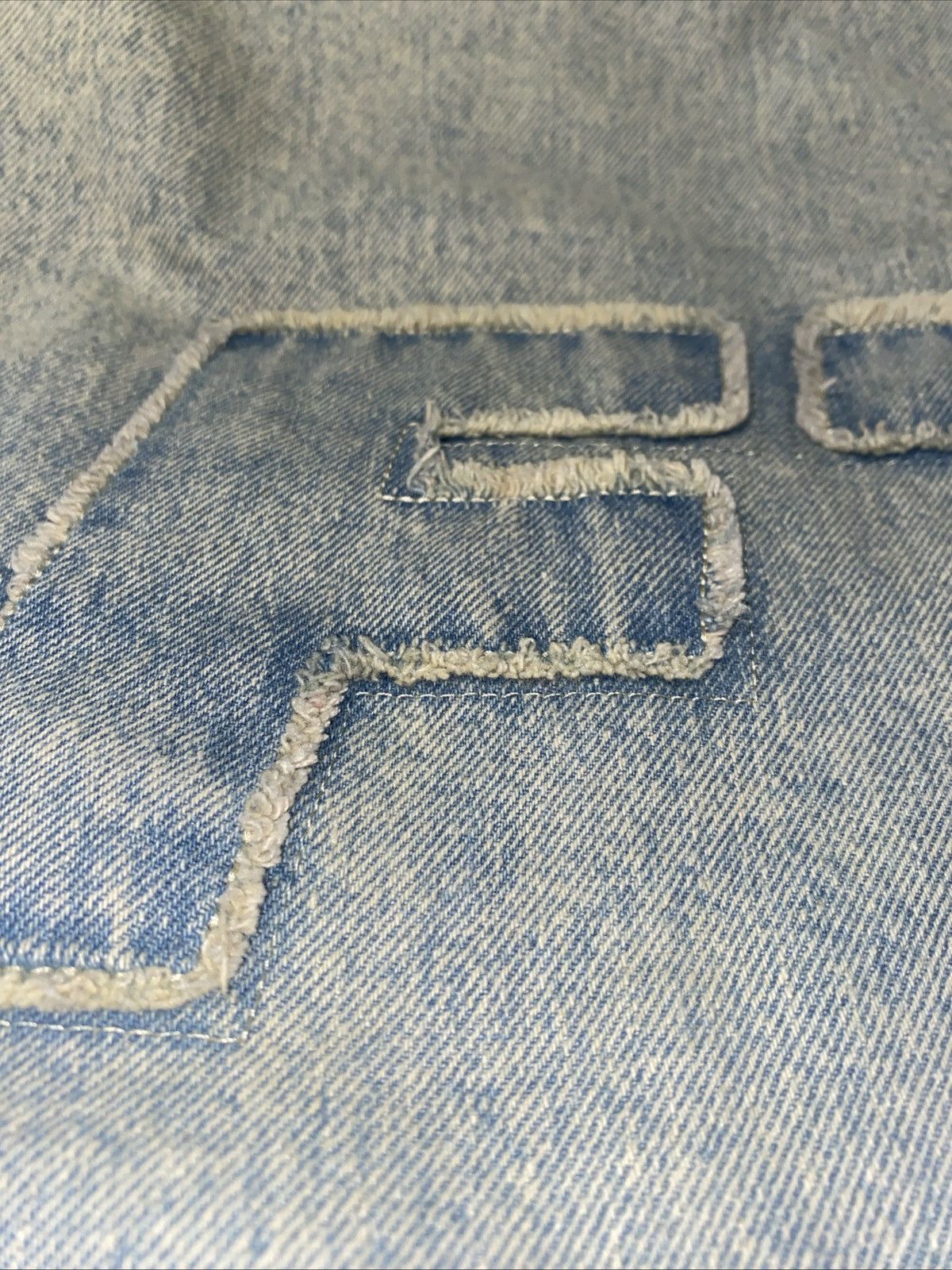 Fuck The Population FTP frayed denim logo chore coat dirty indigo wash size M Size US M / EU 48-50 / 2 - 9 Thumbnail