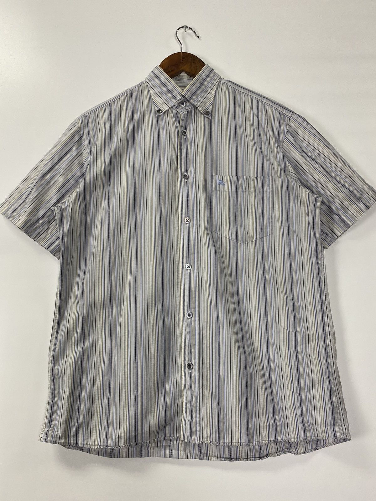 Burberry Burberry London button up Size US M / EU 48-50 / 2 - 2 Thumbnail