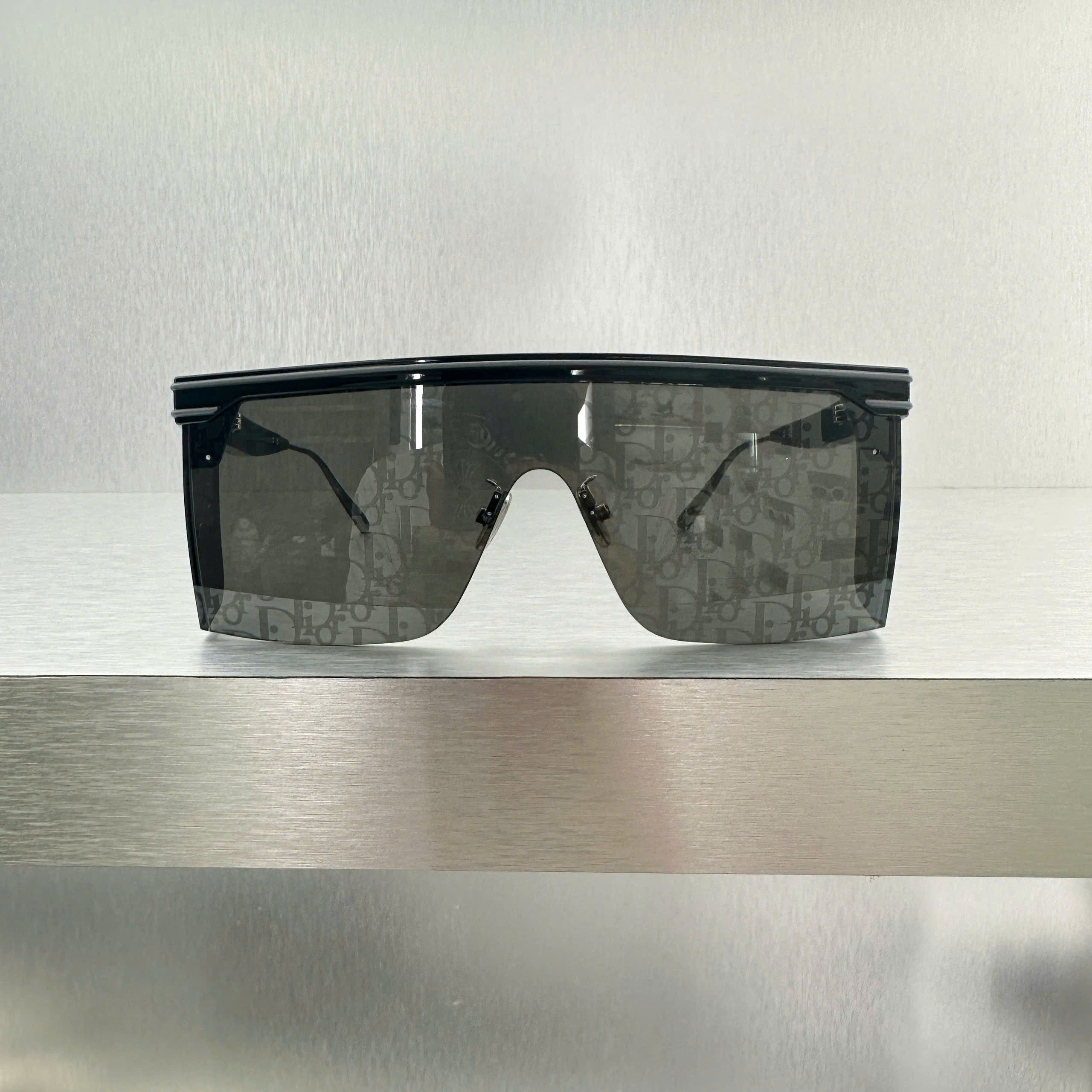 Dior DIOR DIORCLUB M1USHINY MIRROR BLACK Size ONE SIZE - 3 Thumbnail