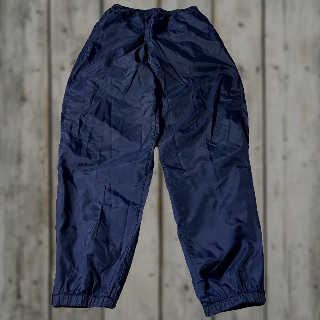 Nike VINTAGE Nike Track Pants Baggy Windbreaker 90s Navy Size Large Men L Blue Size US 33 - 1 Thumbnail