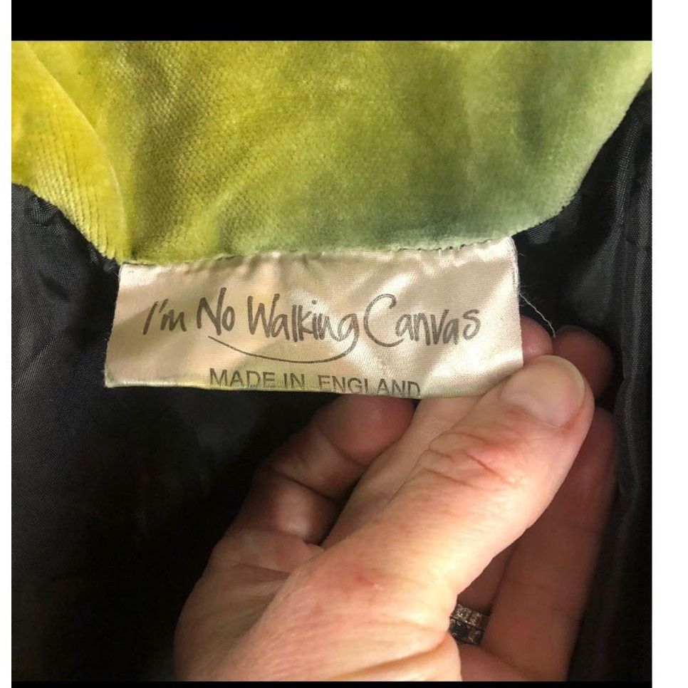 Vintage VTG I’m no walking canvas Carole Waller painted velvet coat Size US L / EU 52-54 / 3 - 15 Thumbnail