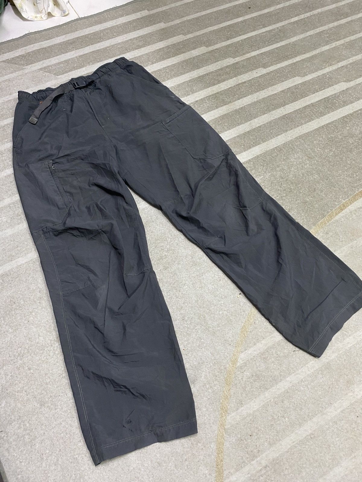 Nike × Nike ACG × Vintage Vintage Nike ACG Nylon Cargo Style Belted Pant Size US 32 / EU 48 - 3 Thumbnail