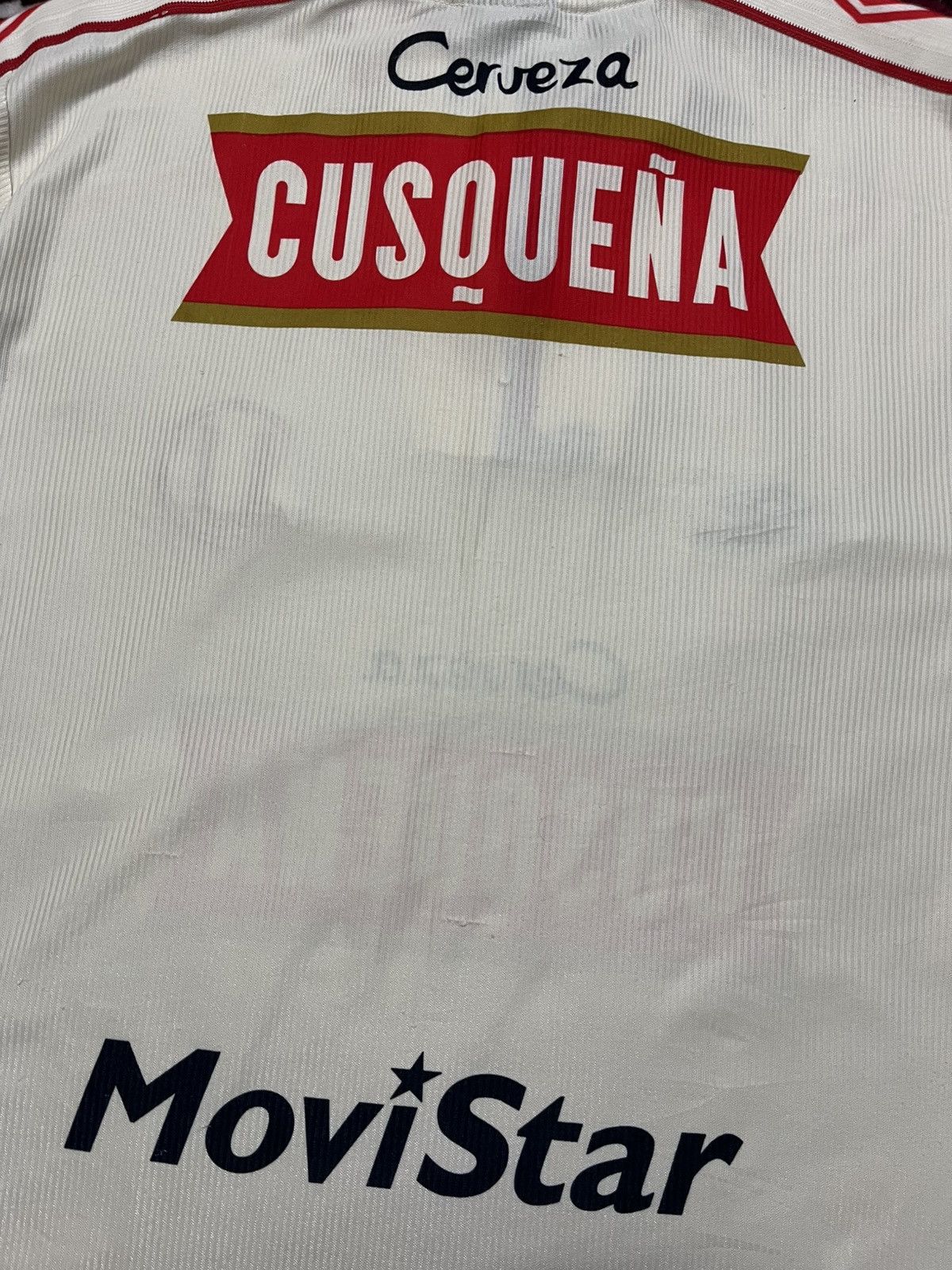 Umbro Vintage 90s Universitario De Deportes Umbro Soccer Jersey Size US M / EU 48-50 / 2 - 7 Thumbnail