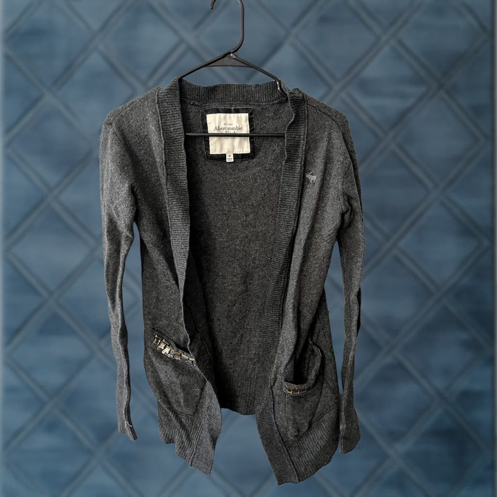 Abercrombie & Fitch Abercrombie & Fitch Cardigan Sweater Gray Wool Blend Medium Women Size M / US 6-8 / IT 42-44 - 1 Thumbnail