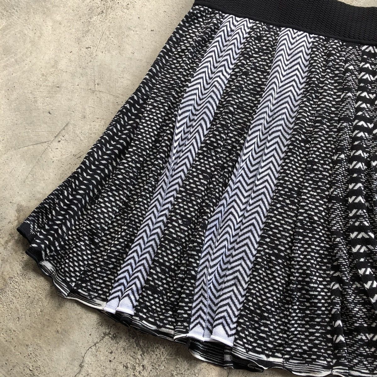 Missoni MISSONI Knit Striped Skirt Size 34" / US 12 / IT 48 - 2 Thumbnail