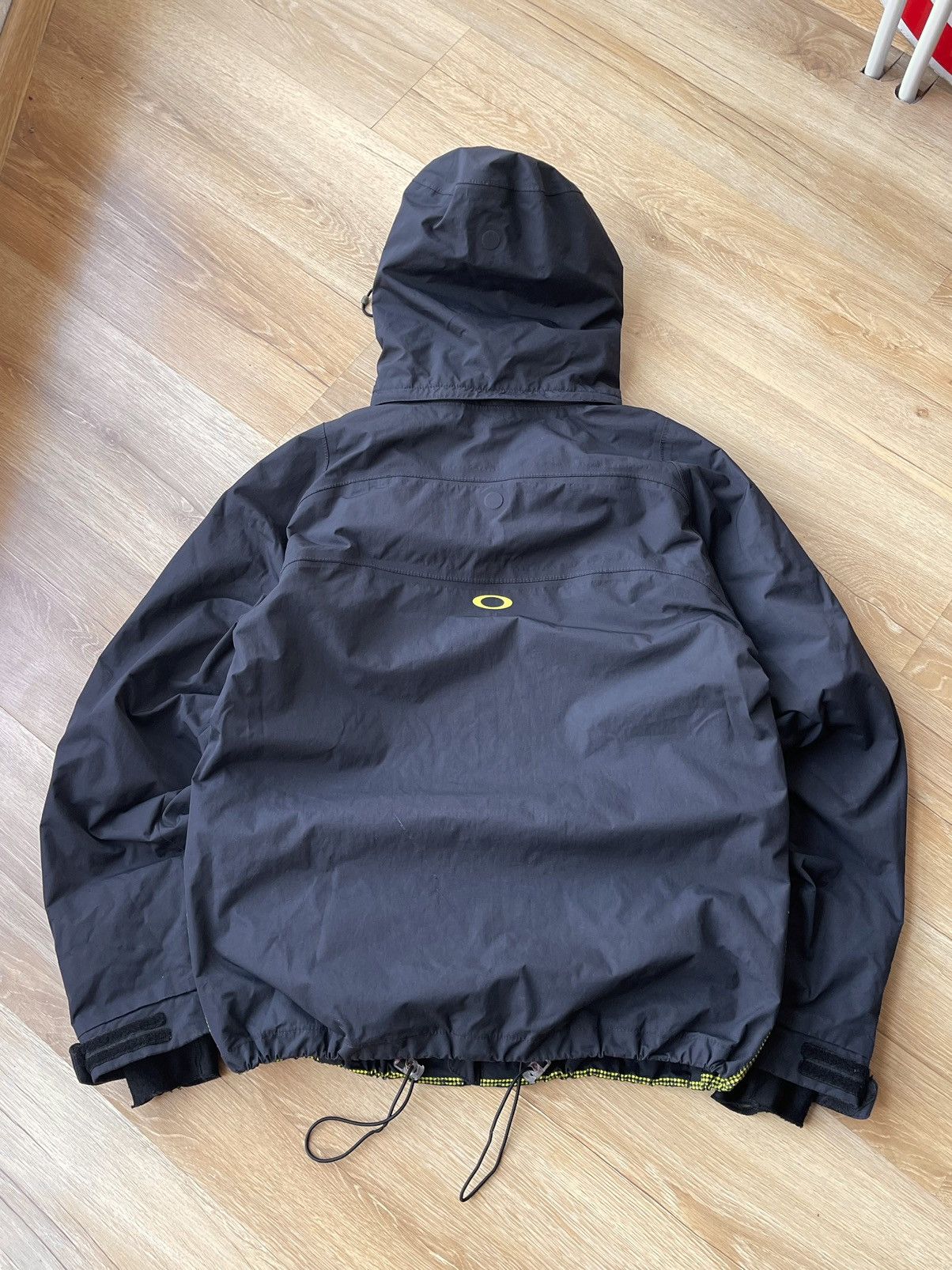Oakley 00s Oakley Road Fuel 3 Ski Hooded Jacket Cyber Outdoor Tech Size US M / EU 48-50 / 2 - 3 Thumbnail