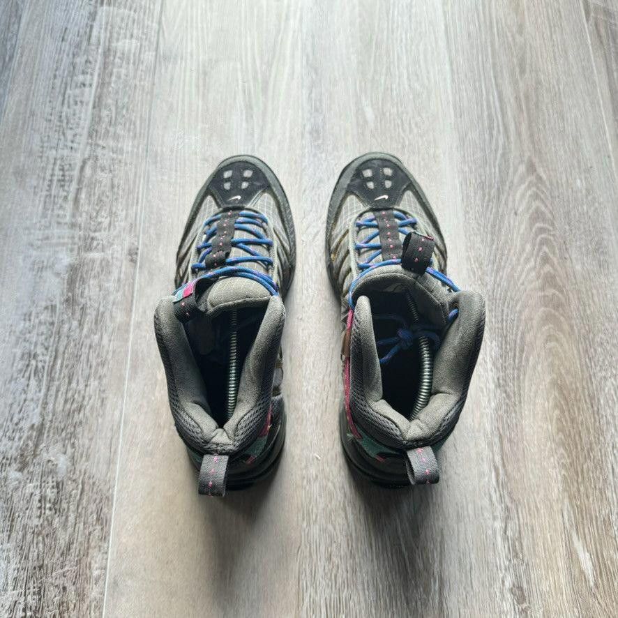 Nike NIKE • ACG Tallac Lite OG (8M) Size US 8 / EU 41 - 12 Thumbnail