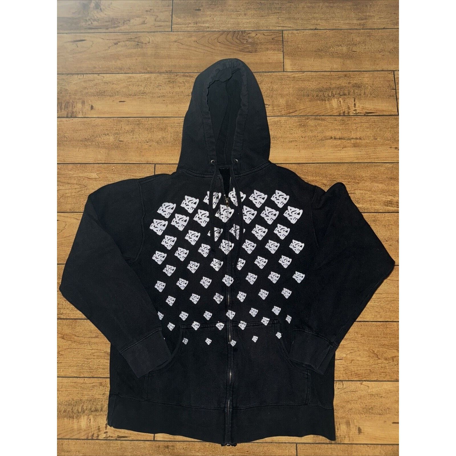 Vintage Banned Board Shop Skateboarding Full Zip Hoodie M 19x23 Size US M / EU 48-50 / 2 - 1 Thumbnail