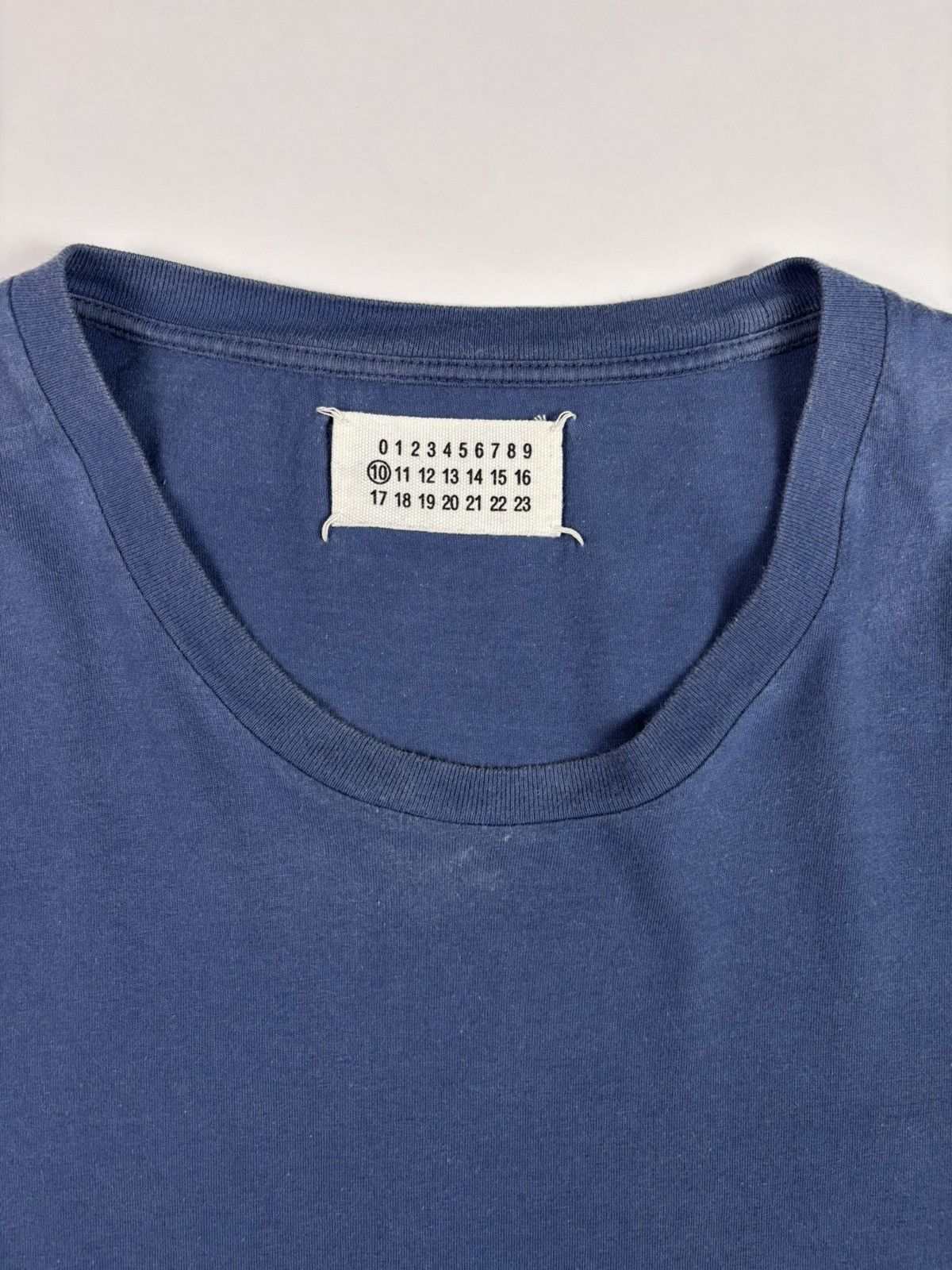Maison Margiela MAISON MARTIN MARGIELA 2011 Tee Size US M / EU 48-50 / 2 - 2 Thumbnail