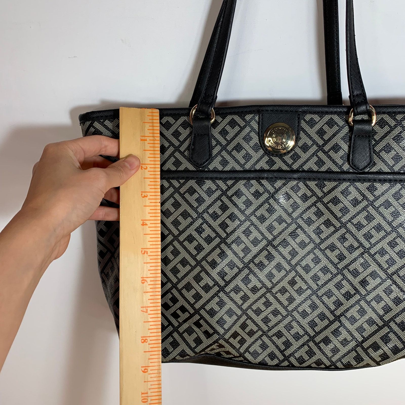 Tommy Hilfiger Tommy Hilfiger Womens Tote Bag Black-White Size Medium Purse Size ONE SIZE - 5 Thumbnail