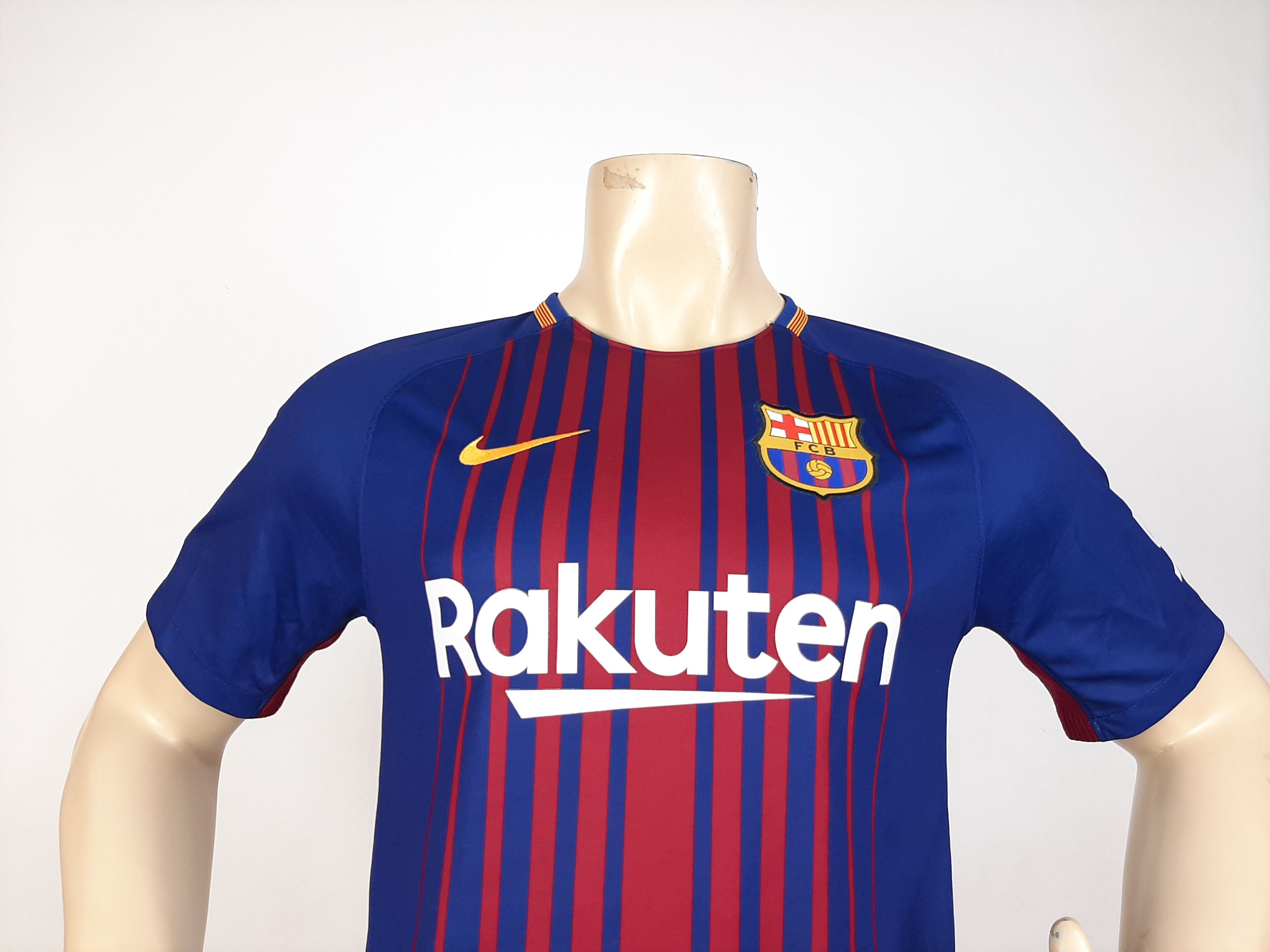 Nike Nike Barcelona Messi 2017/18 Home Jersey Men's Size S Size US S / EU 44-46 / 1 - 6 Thumbnail