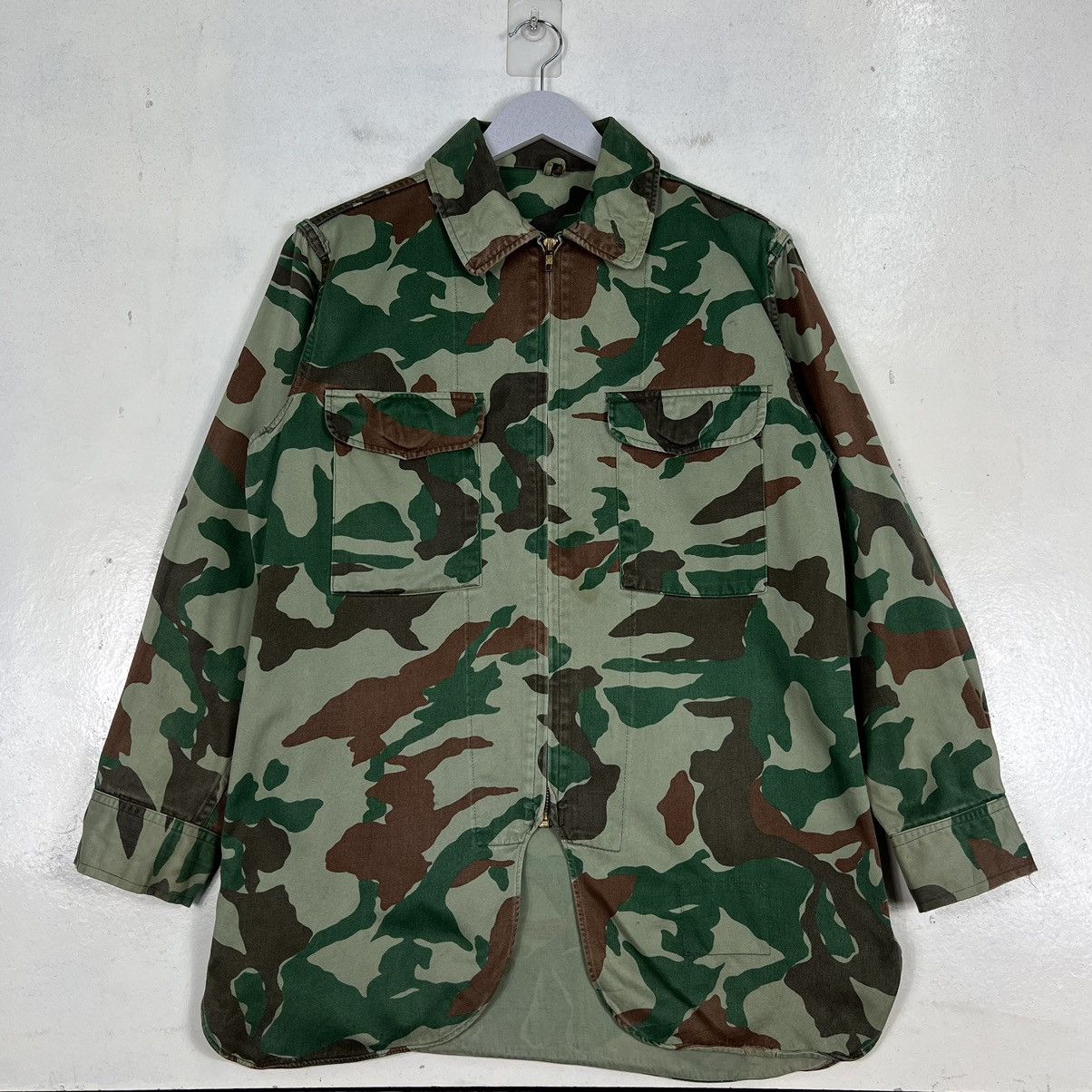 Japanese Brand 🔥 VINTAGE 1986 JAPANESE MILITARY WOODLAND CAMO SHIRT JACKET Size US M / EU 48-50 / 2 - 1 Thumbnail