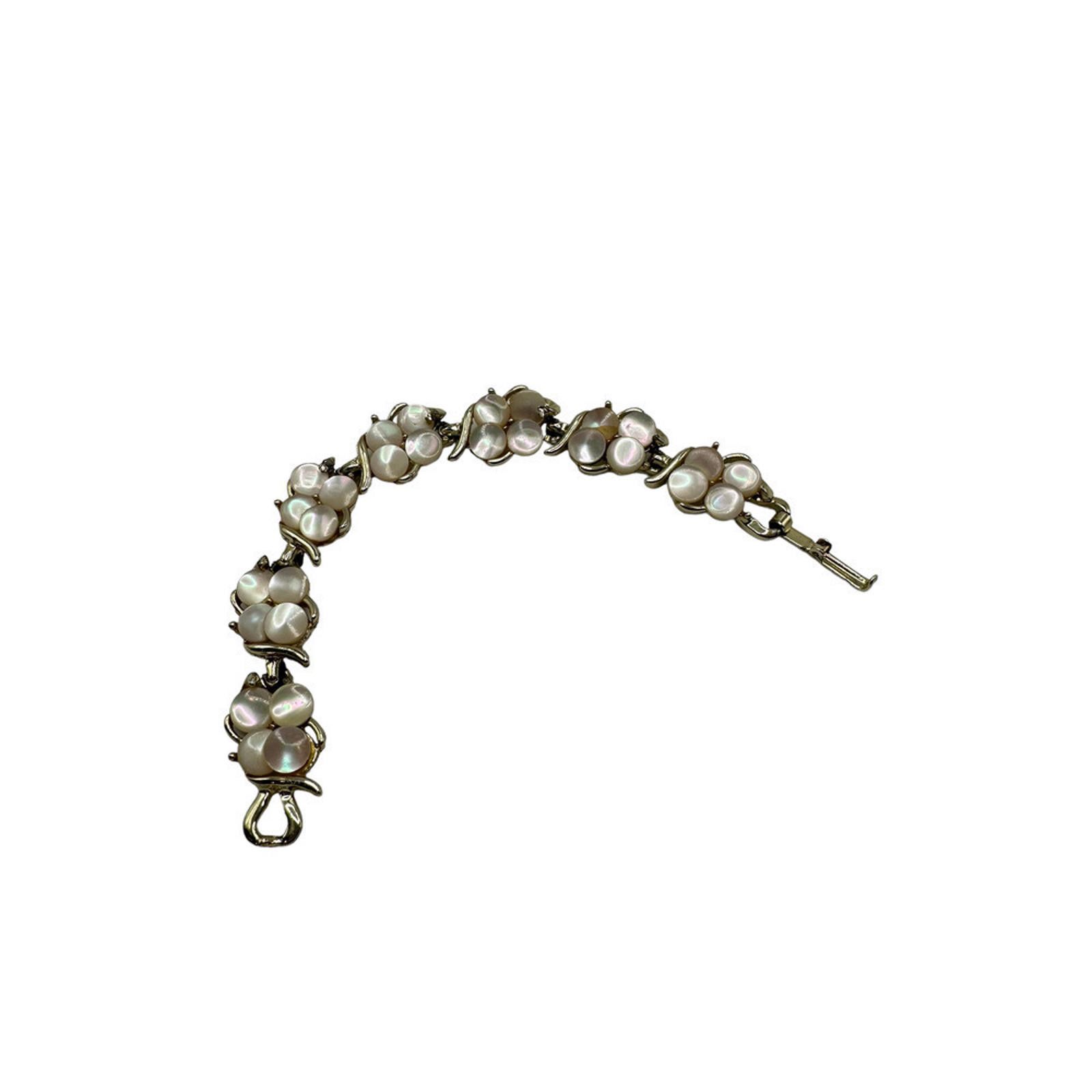 Vintage Gold Toned Bracelet with Opal-Like Flowers Size ONE SIZE - 1 Thumbnail